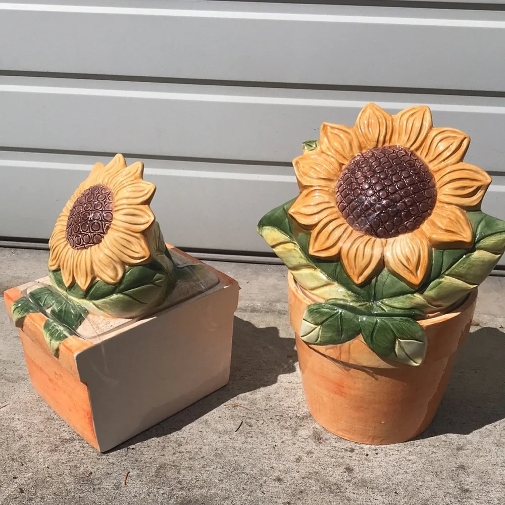 Sunflower Cookie Jars.